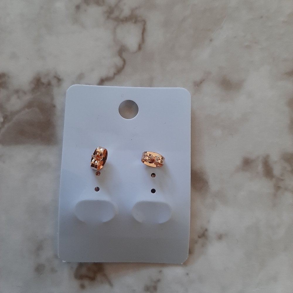 🆕️ Santa & Snowflake Studs - Picture 4 of 4
